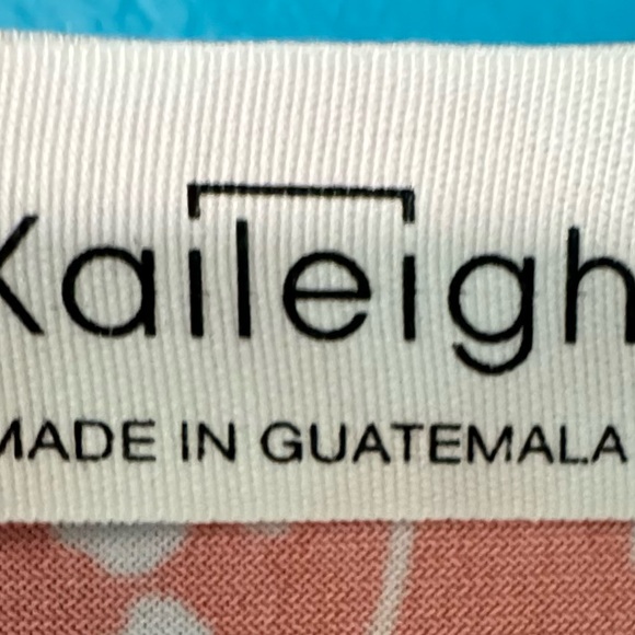 Kayleigh Serenity Knit Romper size M NWT - Picture 5 of 6